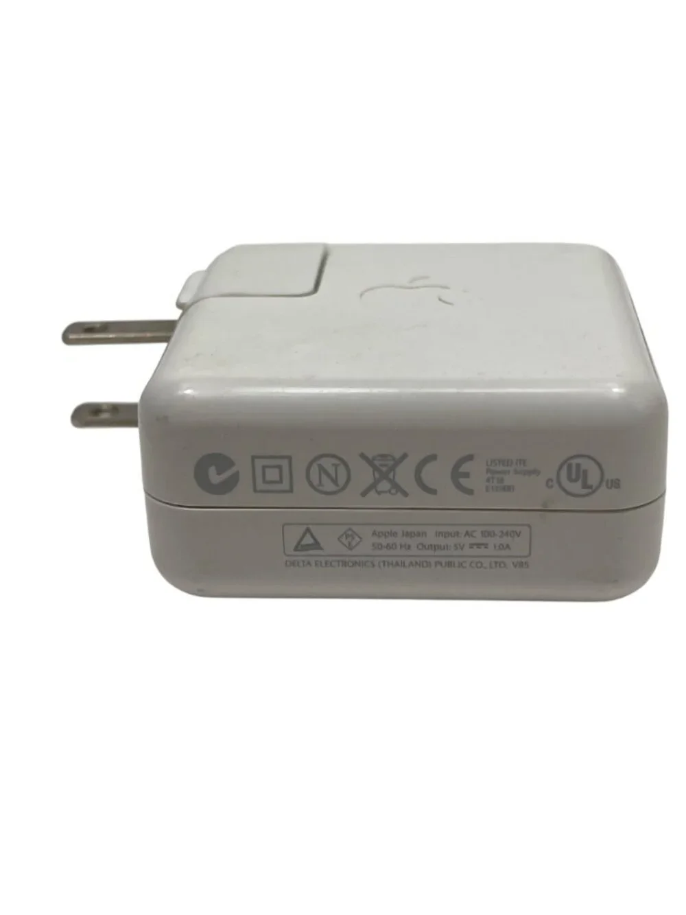 Apple iPod USB Power Adapter A1102 5V 1A White 2005 Model Compact Charger A28